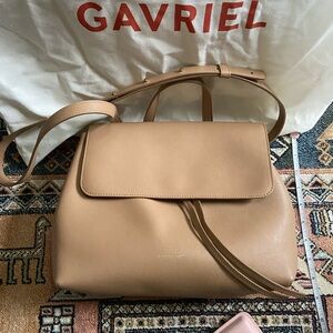 AUTHENTIC -Mansur Gavriel Soft Lady Bag